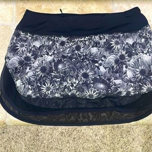 Lululemon, Size 6, Atletic Skirt